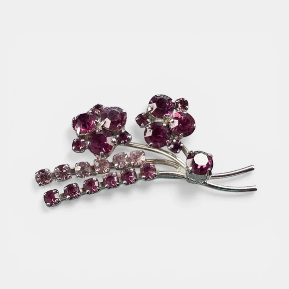 Vintage Austrian Crystal Brooch Purple Pink Rhinestone Floral Spray Pin 1950s - Picture 6 of 10